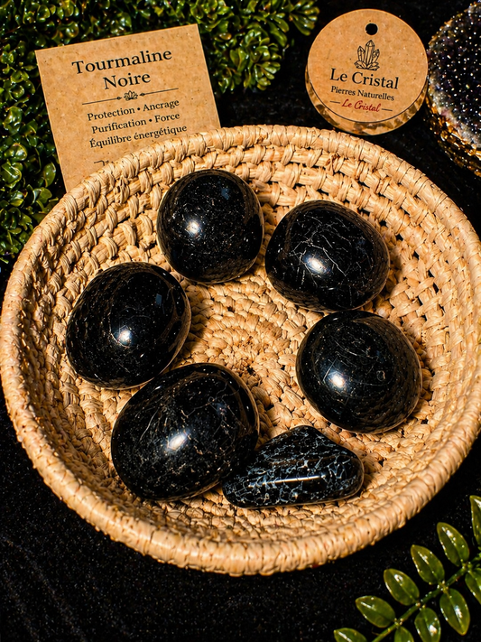 Tourmaline Noire AA – Pierre Naturelle de Protection (Madagascar)