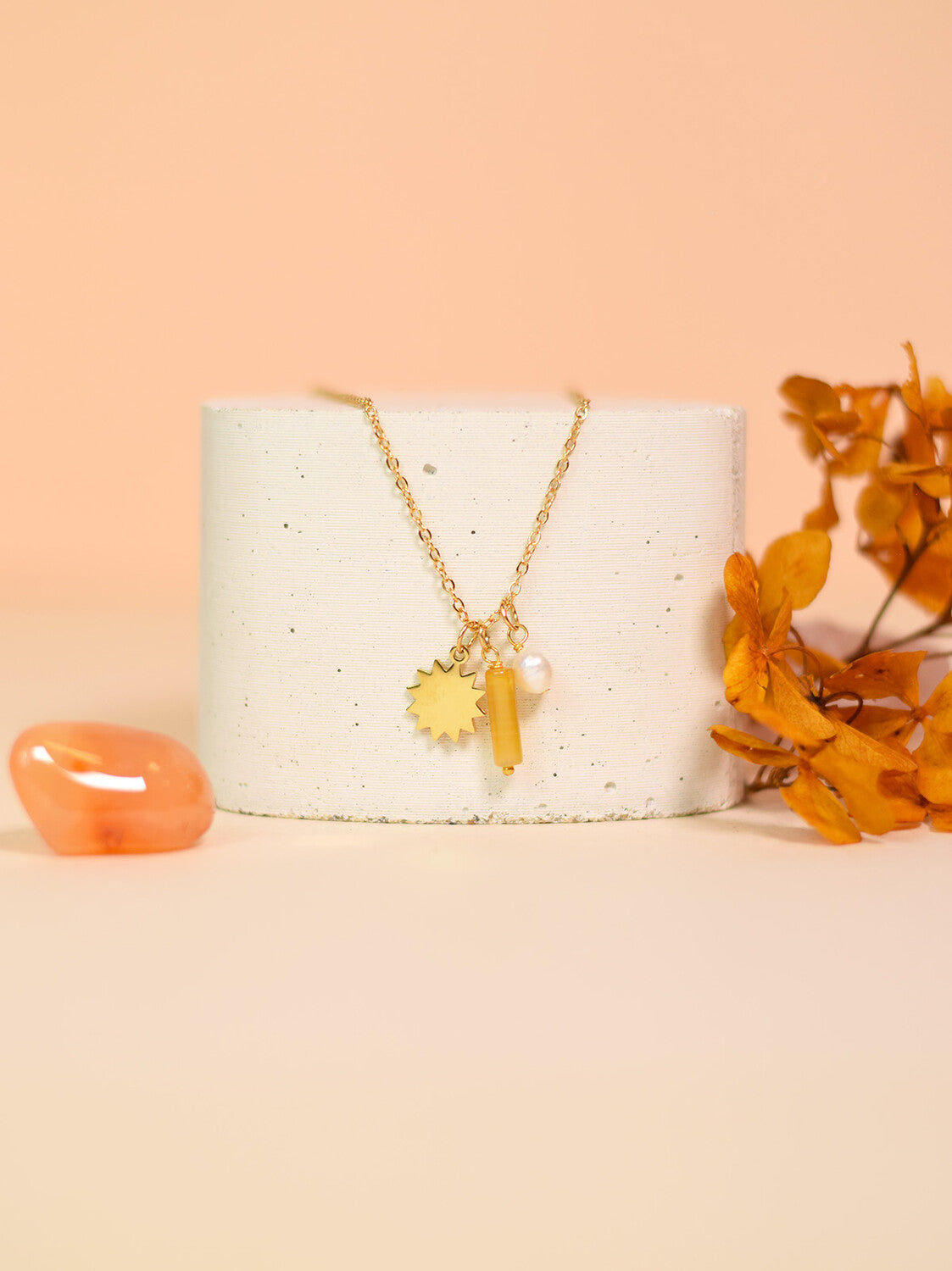 Collier Pierre de Naissance Juillet – Cornaline & Nacre Élégant
